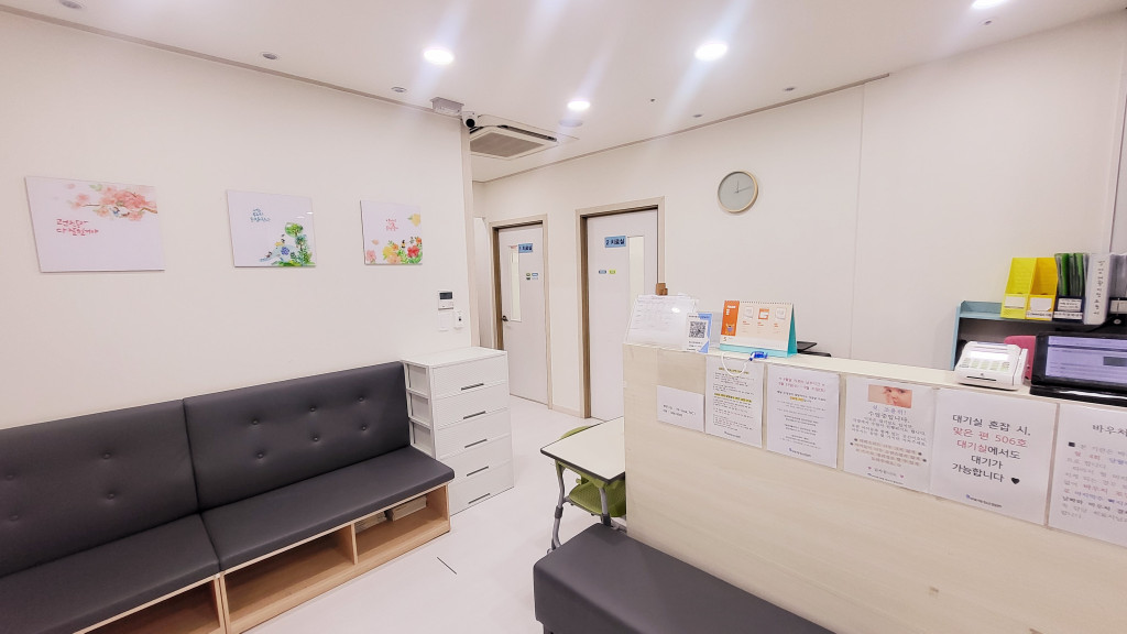 3067302113_mAxSvHIo_c0d89923472aaf83ebf571a2dc948cf06f370766.jpg 이미지크게보기